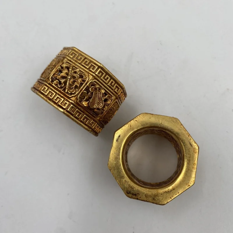 Vintage Gold Ring Pure Copper Plated with 24K Gold Fashionable and Dominant Men's Eight Treasures Ring Craft