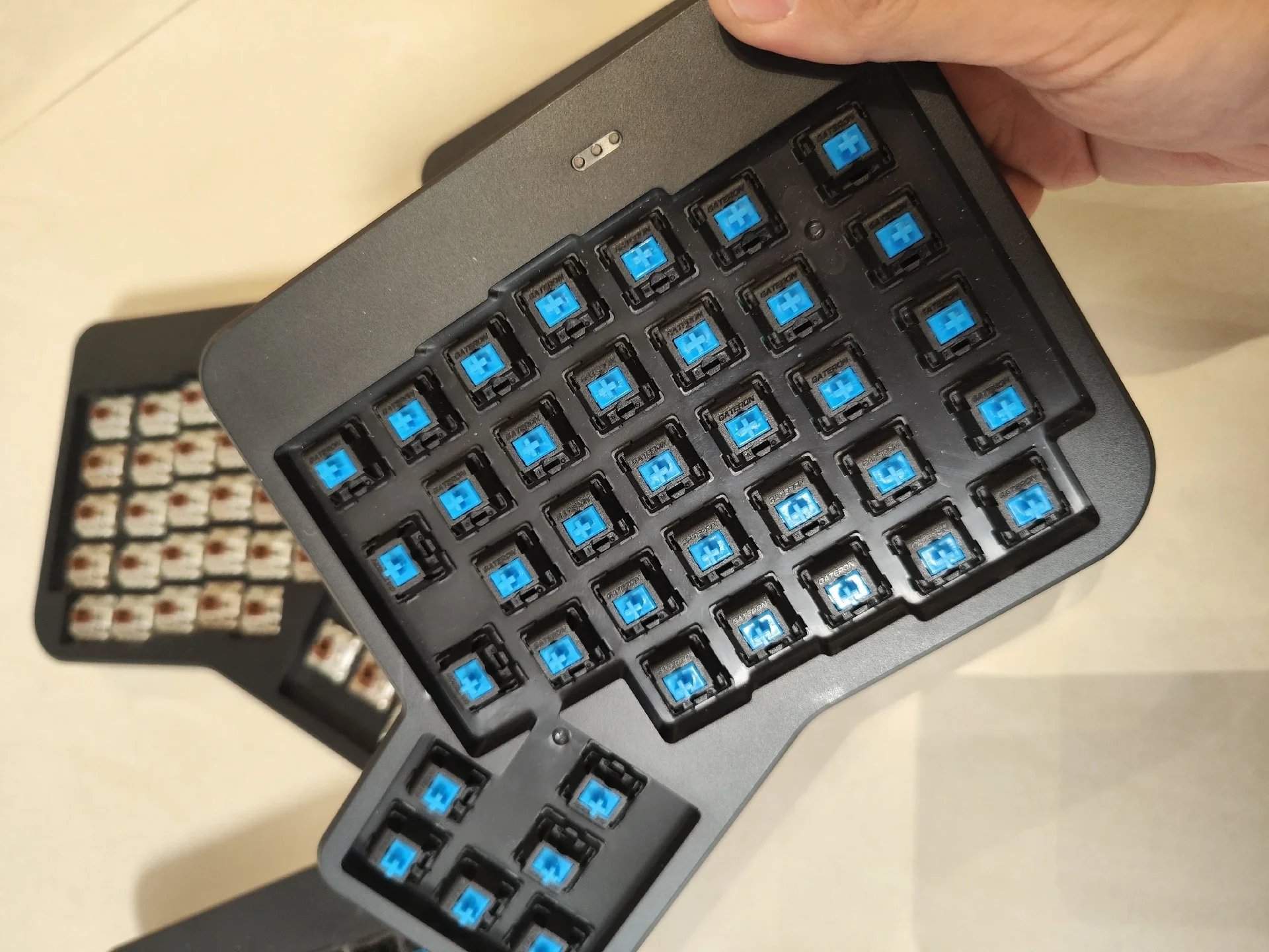 Ergodox-ex Разделенная клавиатура 76 клавиш с возможностью горячей замены Cherry Switch RGB-клавиатура Пользовательская проводная однорежимная эргономичная механическая клавиатура VIA