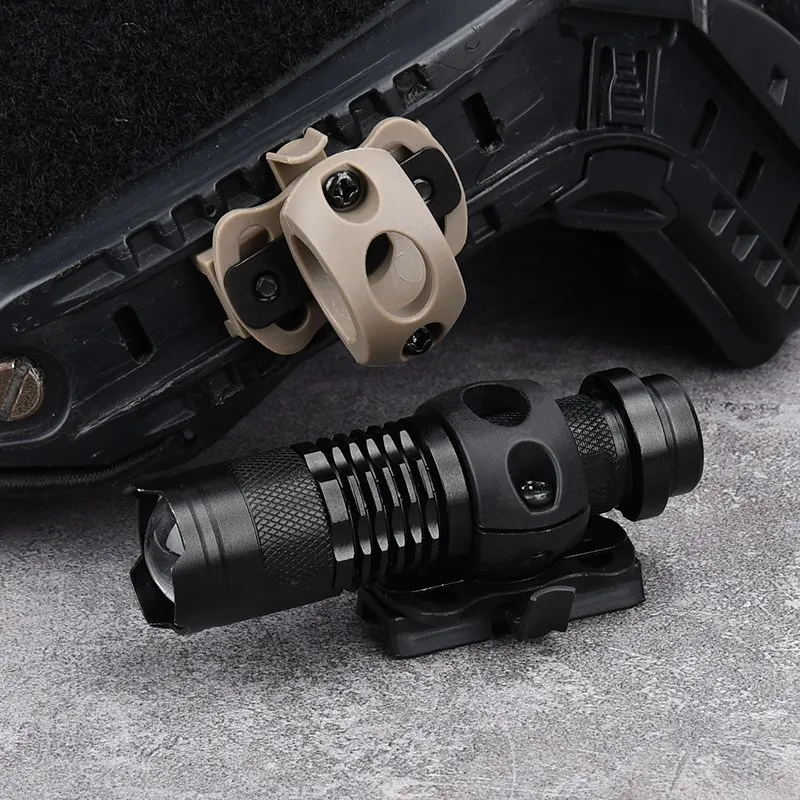 WADSN Airsoft Strobe Fast HELMET Light Telescopic ZOOM หมวกกันน็อกโคมไฟหมวก CLAMP ผู้ถือกลางแจ้ง Camping สีขาว LED MINI ไฟฉายล่าสัตว์