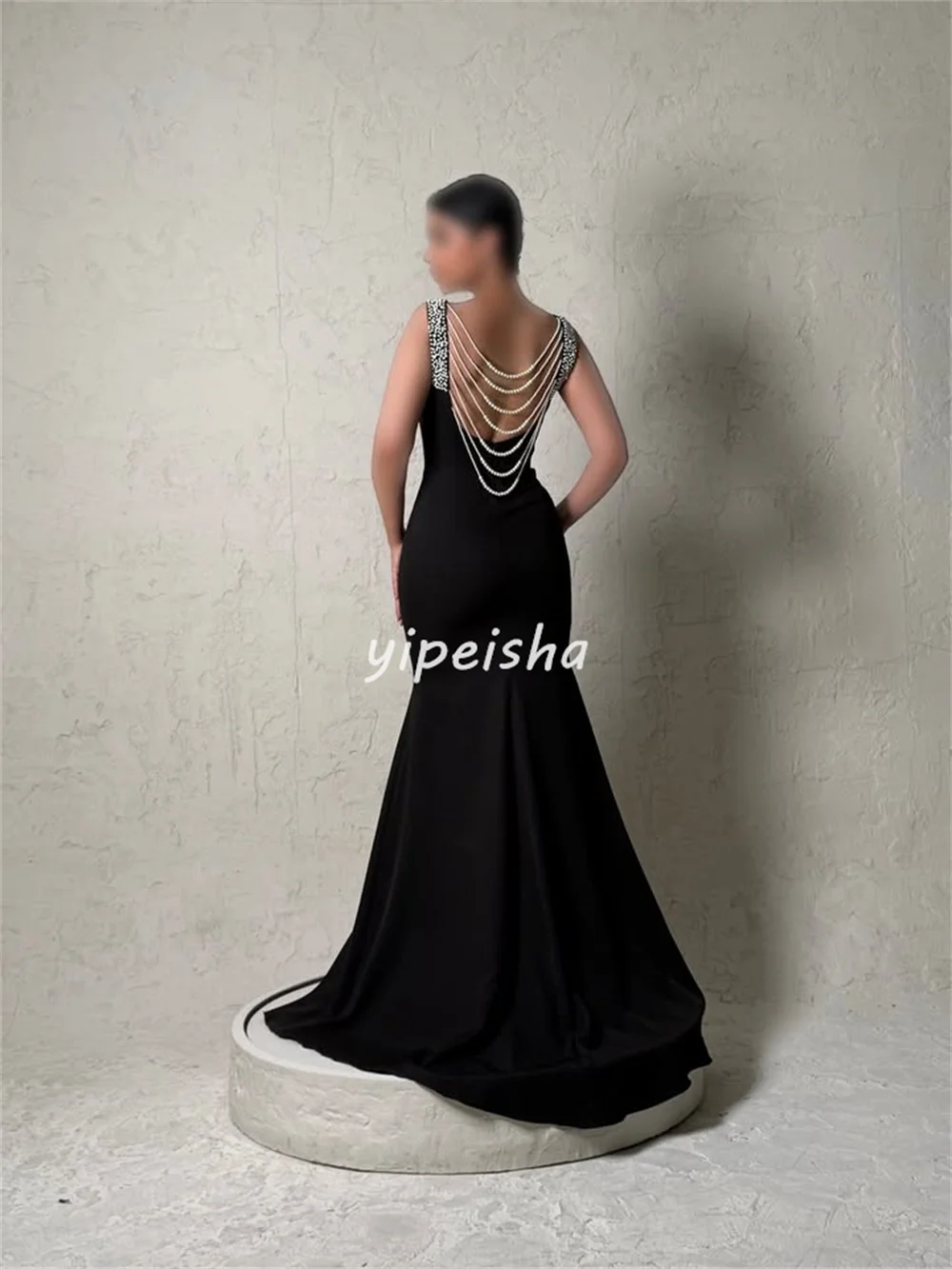 カスタマイズされた高品質のクラシックジャージービーズプリーツマーメイドスクープネックロングドレスオーダーメイドオケージョンドレスマッチングエレガント