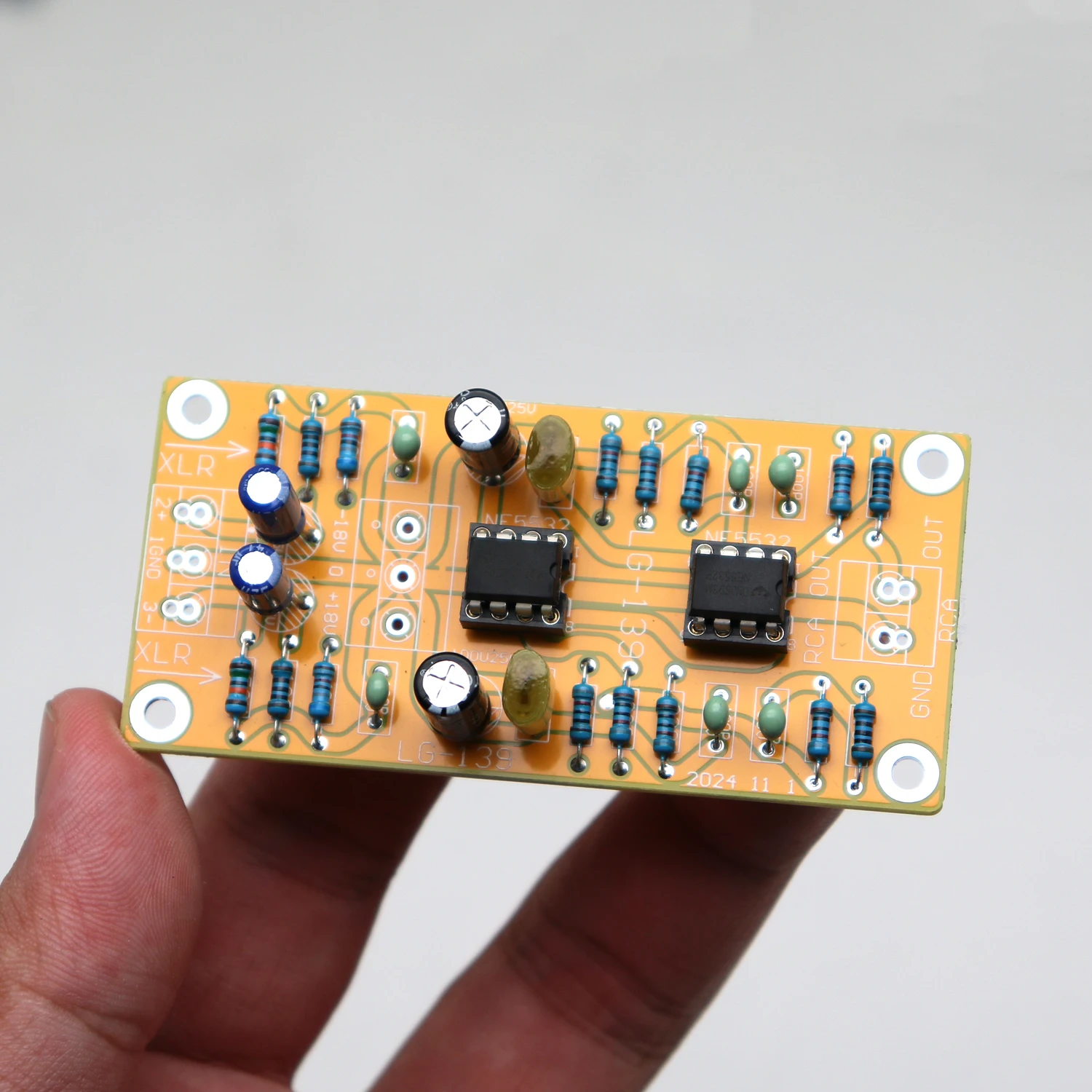 NE5532 Balanced XLR 2 Unbalanced RCA Preamplifier Board Dual OP Amp Low Distortion for AD826 AD827 High Quality Audio Converter