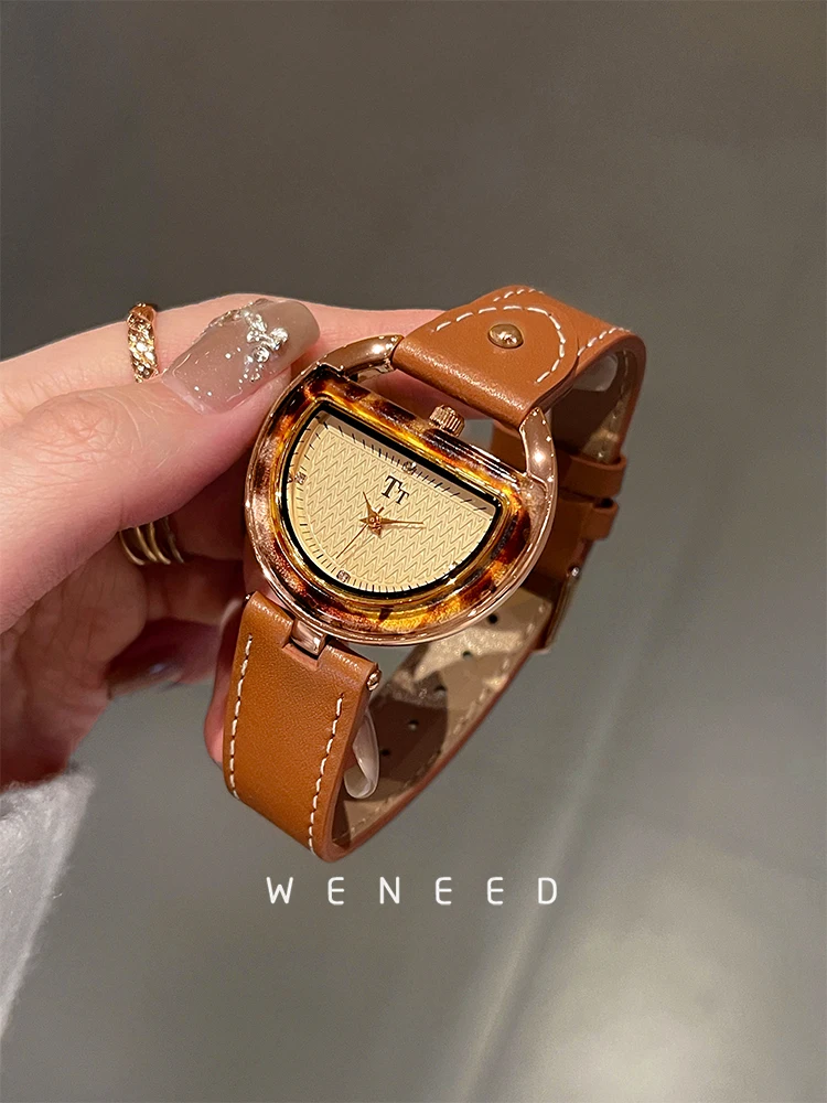 

Women'sWatches2025NewLuxury High-Quality Retro Temperament Women's Quartz Women's Watch Gifts Women's Accessories