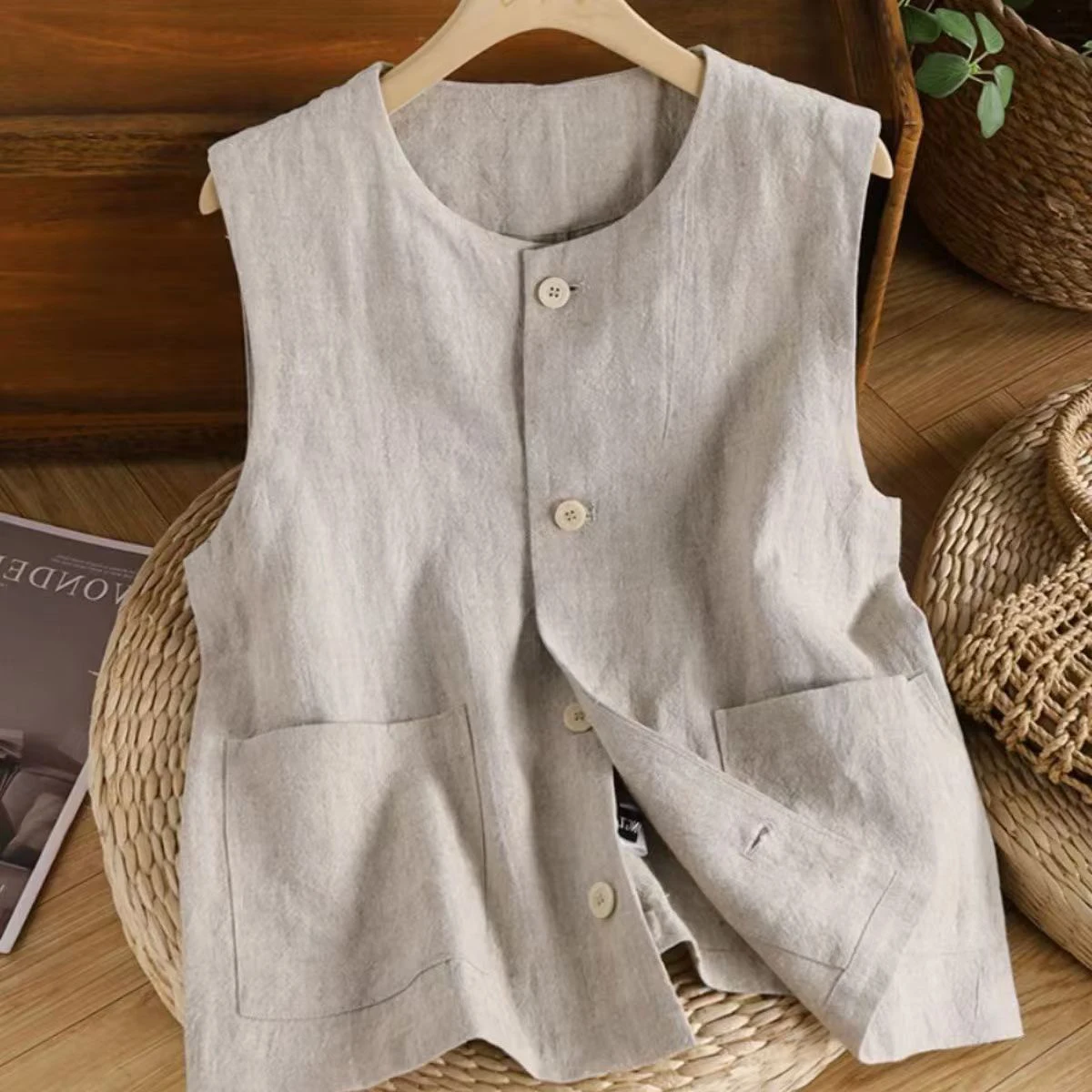 

Повседневный хлопковый льняной жилет с круглым вырезом, женский осенний новый жилет с двойной ket, универсальный однотонный топ на пуговицах