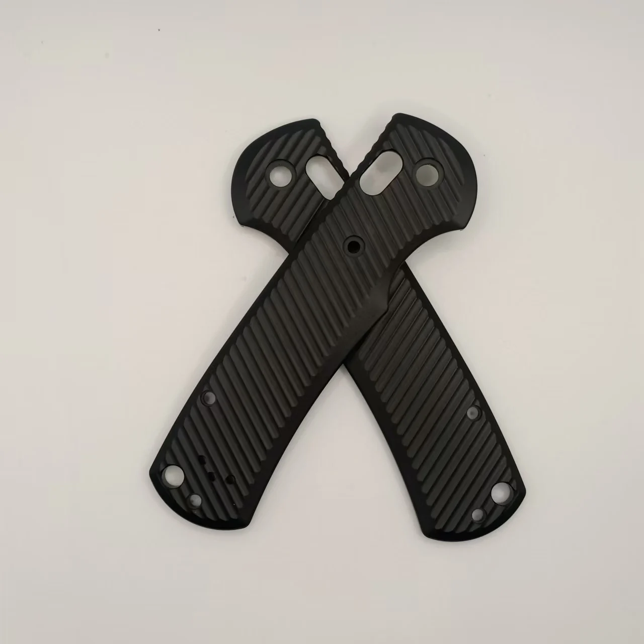 

1 Pair Black Aluminum Handle Scales for Benchmade Griptilian 550/551 Knives