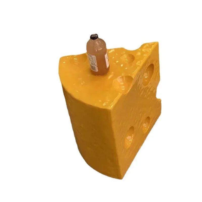 

A few Nordic cakes by the cheese sofa, a bedside table, cream corner, and a few small living room coffee tables. Hot sales