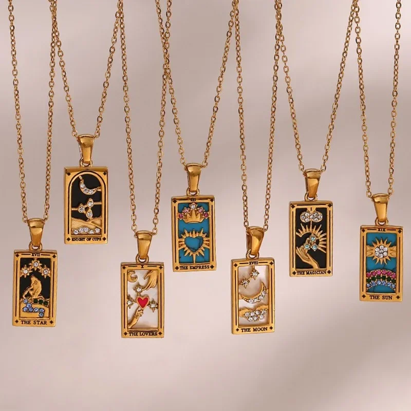 Fashion Retro Popular Popular Pendant Pendant Stainless Steel Rectangular Drop Oil Zircon Tarot Card Necklace