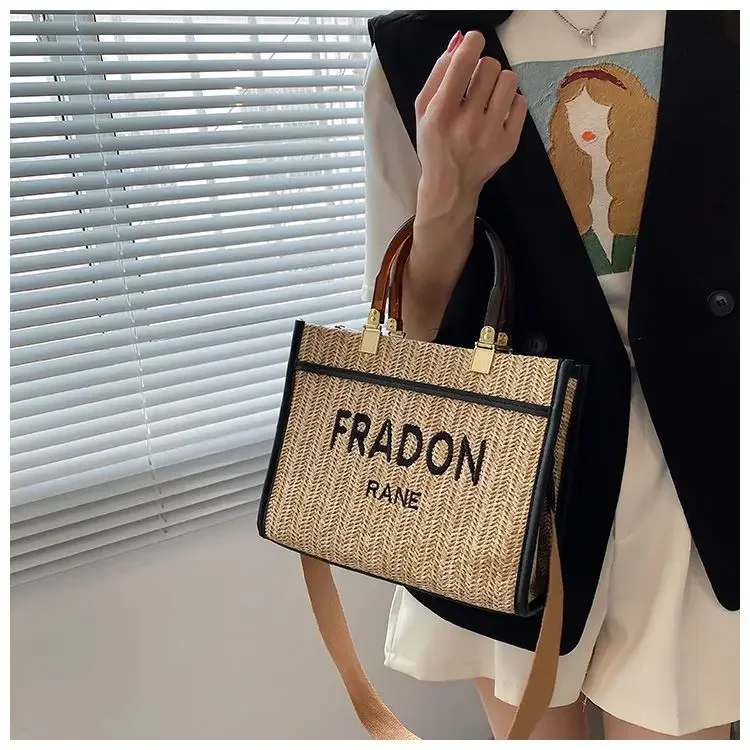 Large Capacity Straw Woven Bag for Women in 2024new Trendy and Fashionable Portable Tote Bag Niche Design Shoulder Crossbody Bag