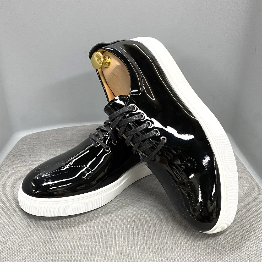 Luxury High Quality Mens Casual Shoes Patent Leather Lace Up Autumn Brand Comfortable Flat Oxford Shoes for Men Trendy Sneaker