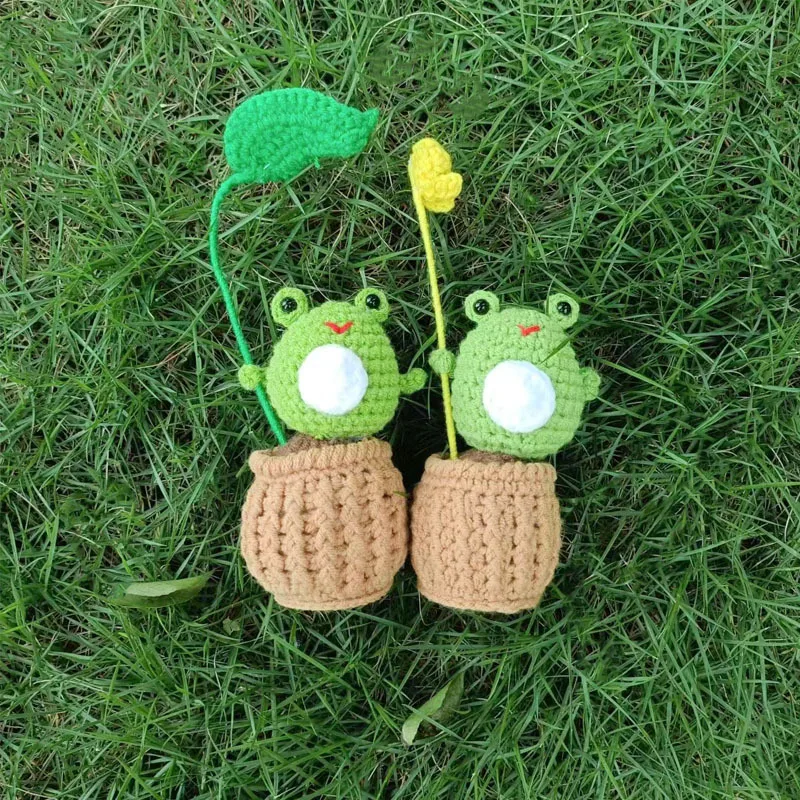 Creative Handmade Knitted Frog Chick Potted Plants Ornament Home Decoration Crochet Animal Potted Christams Party Room Decor