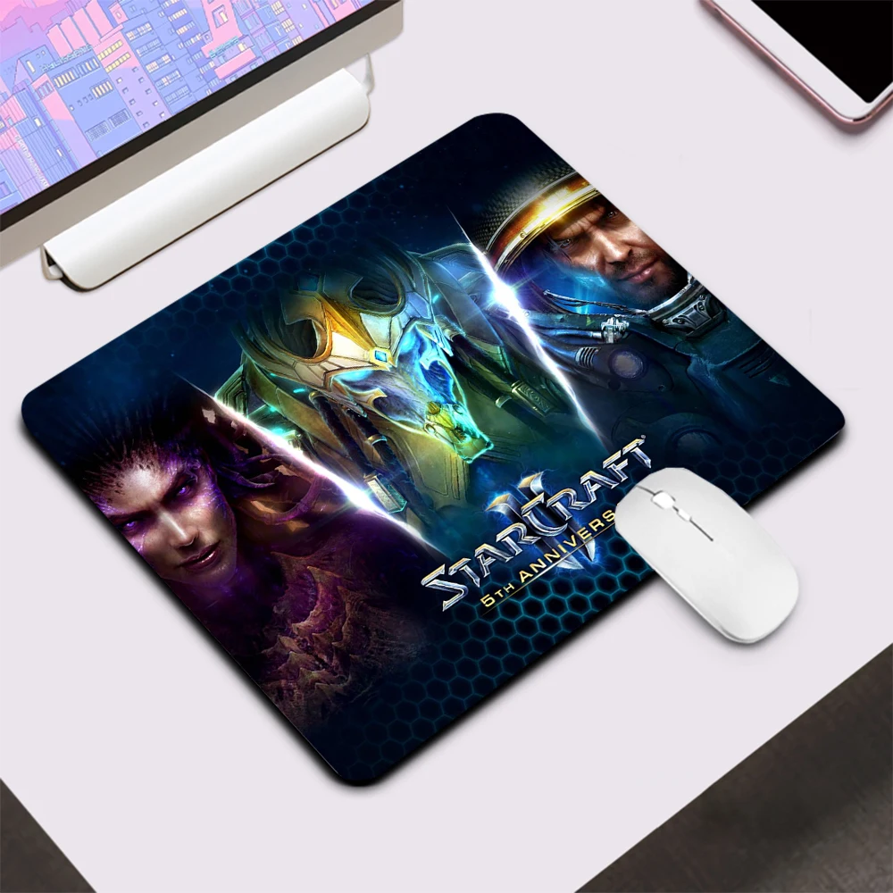 Starcraft 2 Small Gaming Mouse Pad Computer Office Mousepad Keyboard Pad Desk Mat PC Gamer Mouse Mat Silicone Laptop Mausepad