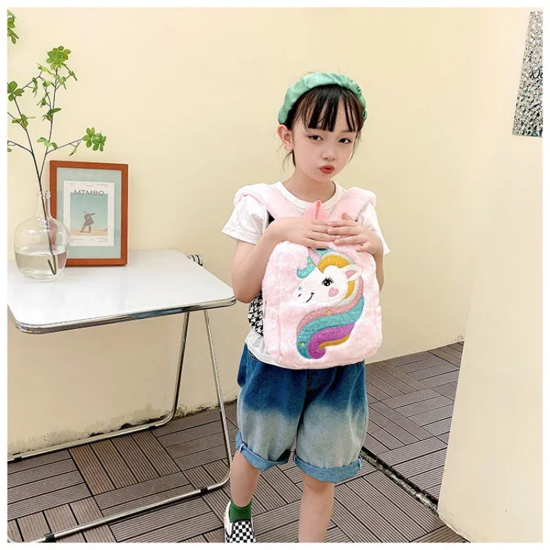 Mochila de dibujos animados de felpa para niñas, bolso escolar de unicornio bordado, mochila ligera colorida para bebé, guardería