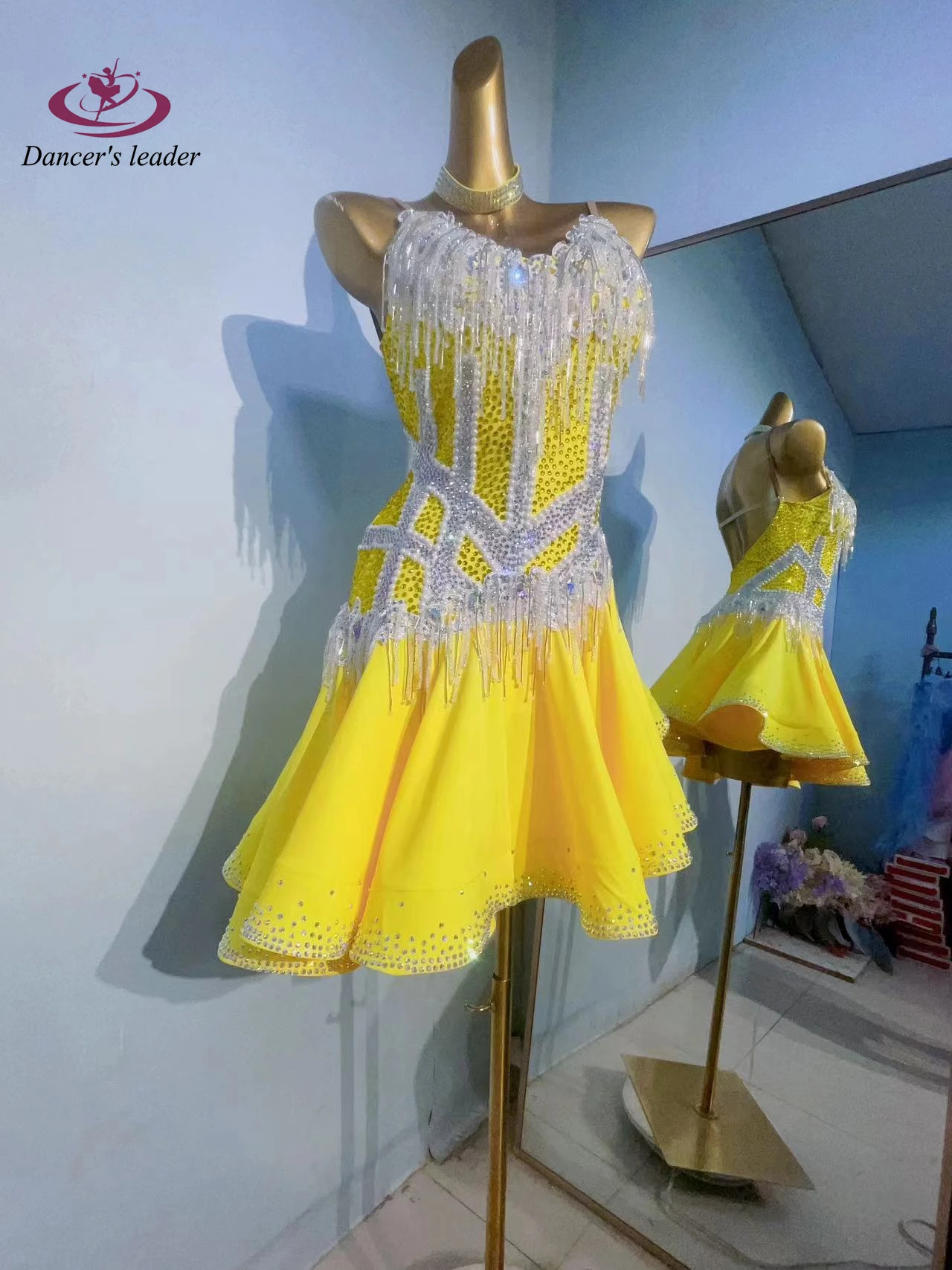 Latin Dance International Stage Women's High end Customized Super Flash Yellow Skirt Samba Diamond Performance Dress