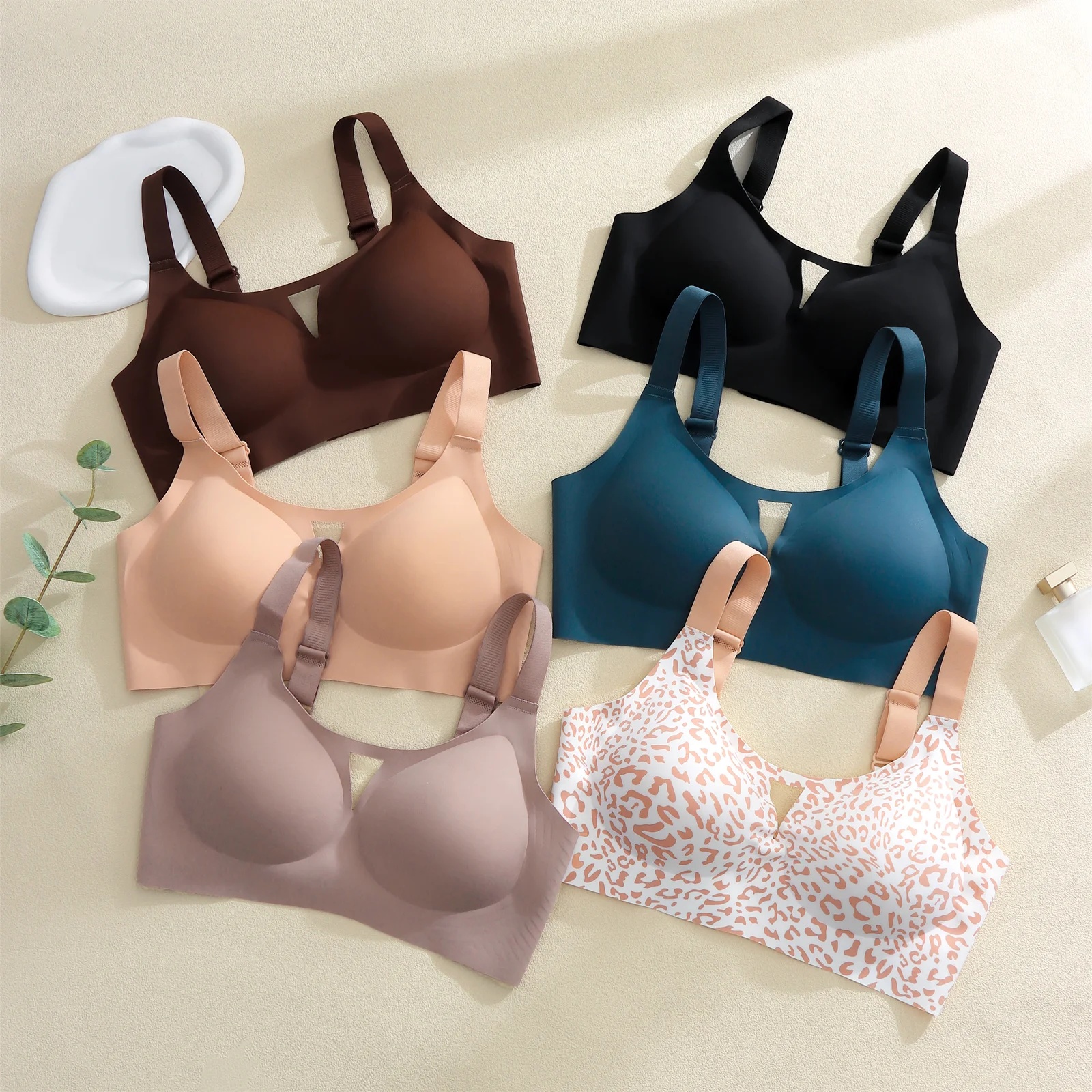 Women's Seamless Wireless Push Up Bra, Removable Pads, Adjustable Straps, U Back, Soft Comfortable Everyday Bralette