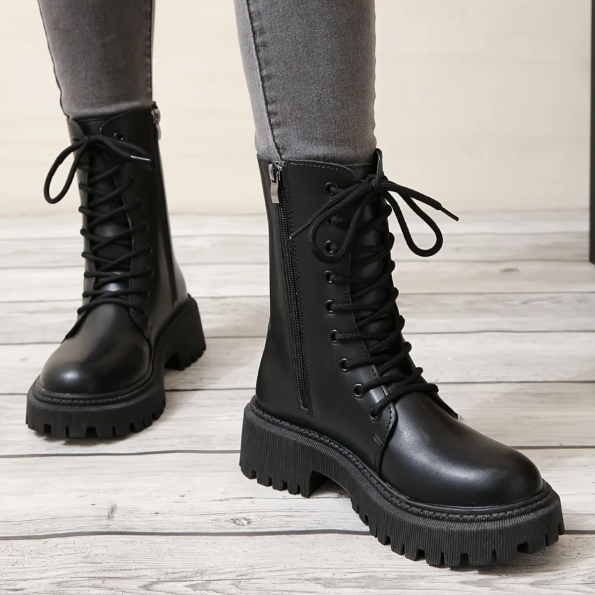 Damskie buty sznurowane w jednolitym kolorze, modne botki wojskowe z bocznym zamkiem, buty ze sztucznej skóry dla kobiet, rozmiar plus size 42, botki do kostki, kolekcja 2025.
