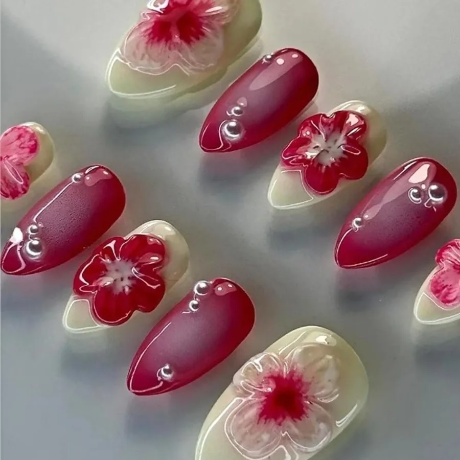 Set da 10 unghie con stampa a forma di mandorla fatta a mano per donna, kit per nail art artificiale con design di piccole dimensioni, perfetto per l'uso quotidiano