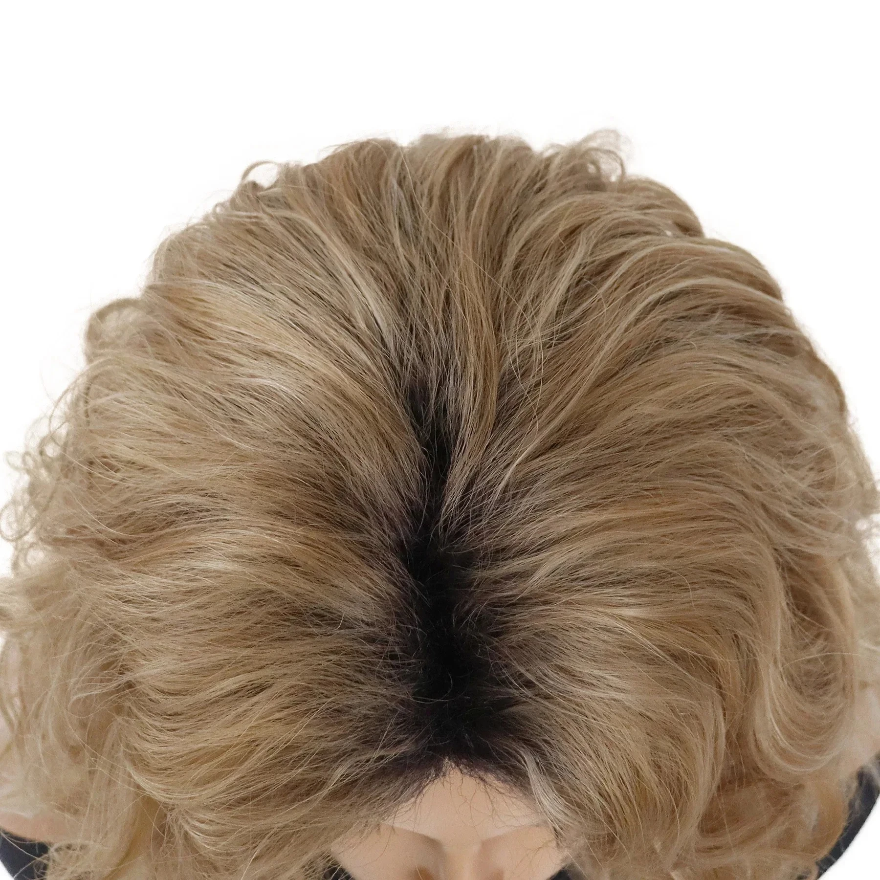 Wig Pirang Ombre Akar Gelap untuk Wanita Wig Bob Pendek Sintetis Gaya Rambut Gelombang Alami Wig Wanita Bergaya Serat Pesta Cosplay Harian