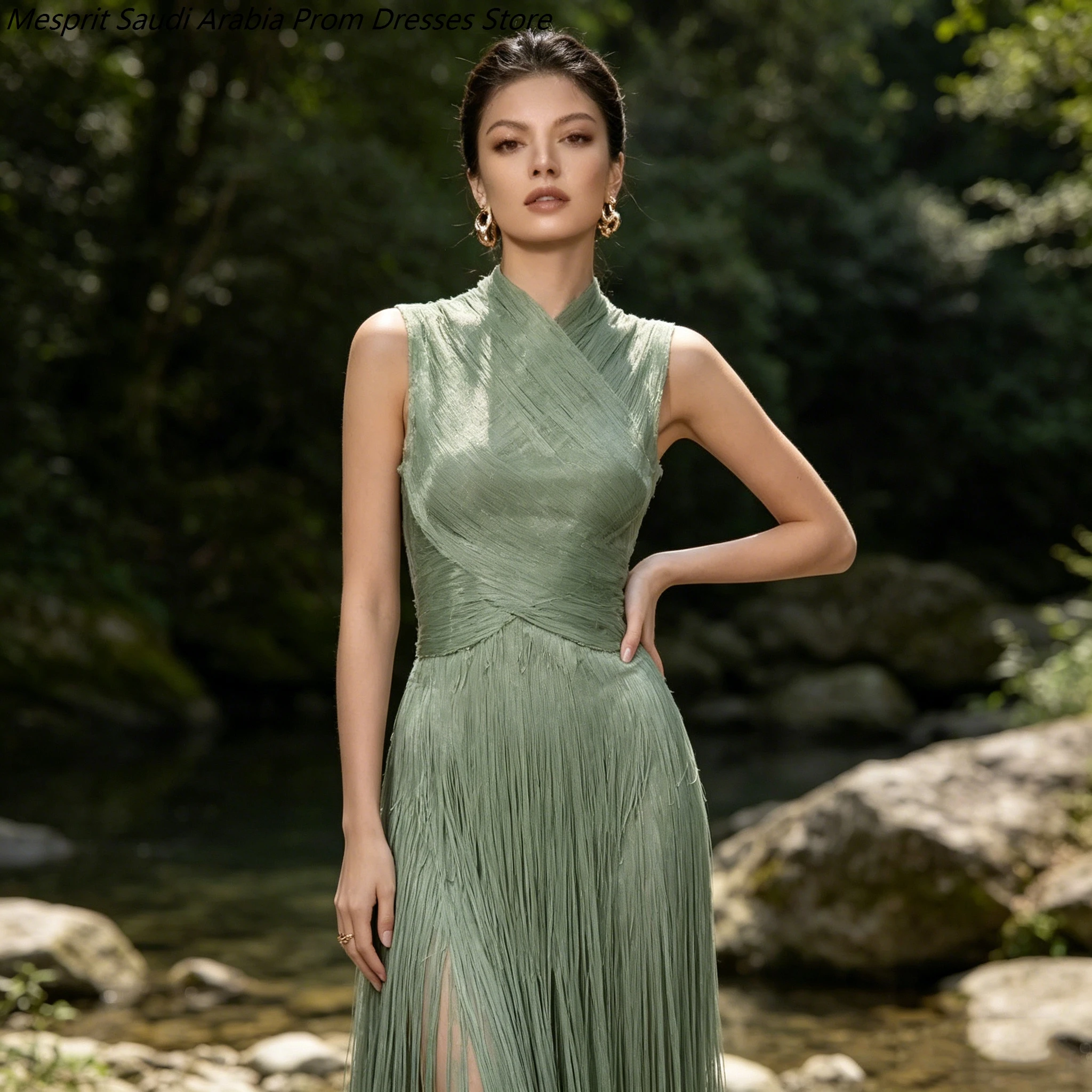 Women's A-line Evening Dresses Floor-length High-neck Sleeveless Prom Dresses Fashion Tassel Simple Draped Customized Gowns