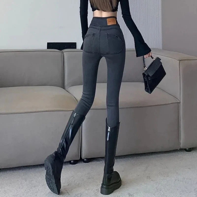 Jeans met hoge taille voor dames Nieuwe herfst- en winterstijl Elastisch afslankend strak hijsbillen Kleine voeten 9-inch potloodbroek
