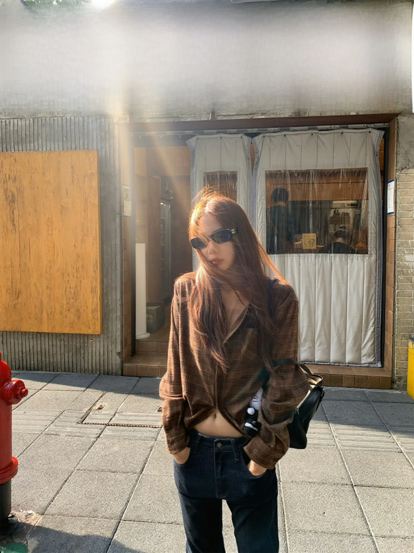 

Женская приталенная рубашка с длинным рукавом в винтажную клетку, новая осенняя коллекция, дышащая, из полиэфирного волокна, на молнии, повседневная