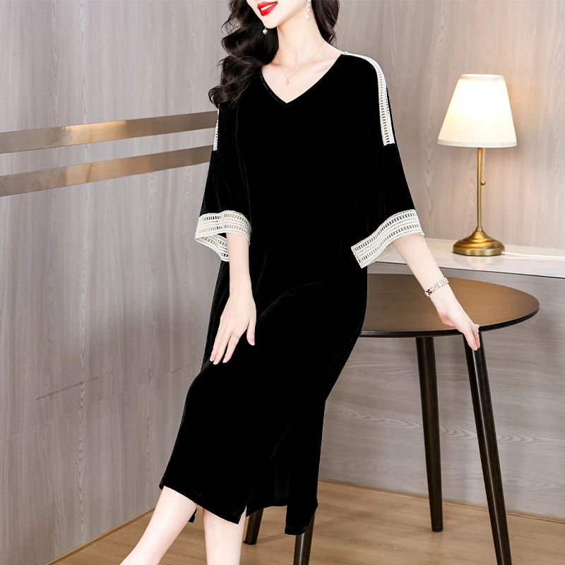 2024 Autumn New Women's Black Silk V-neck Trumpet Velvet Dress Short Sleeve Loose Large Bat Sleeve Split Knee Long Dress