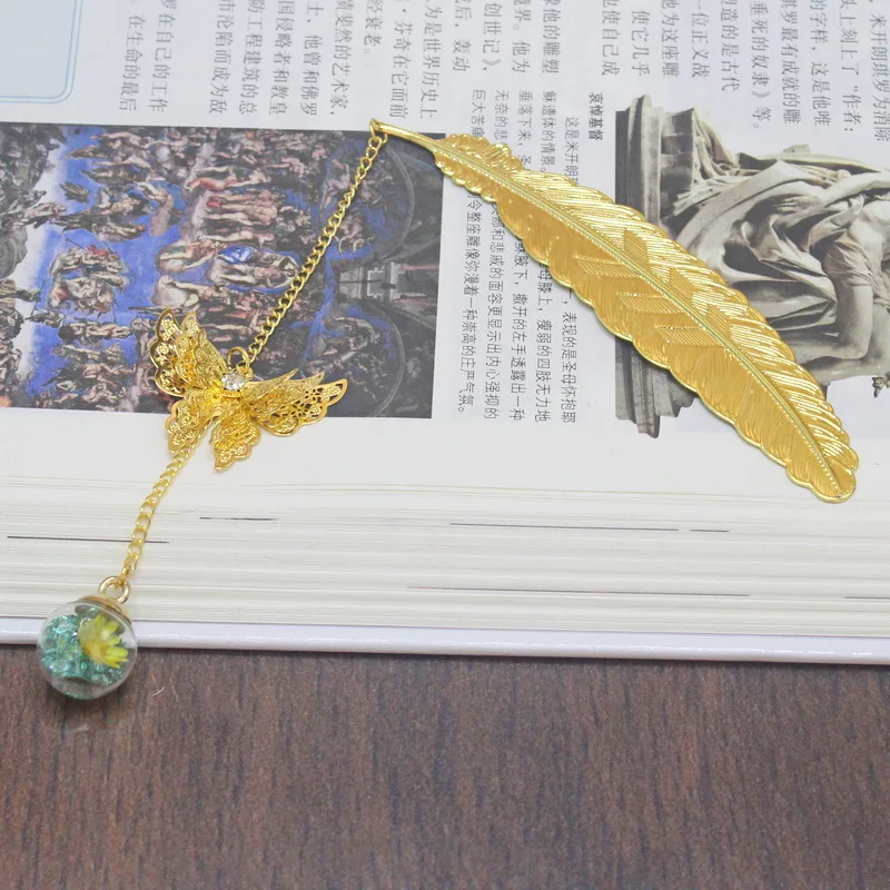 1pc Chinese Style Metal Feather Bookmark Creative Immortal Dried Flower Butterfly Leaf Student Bookmark Teacher's Day Gift