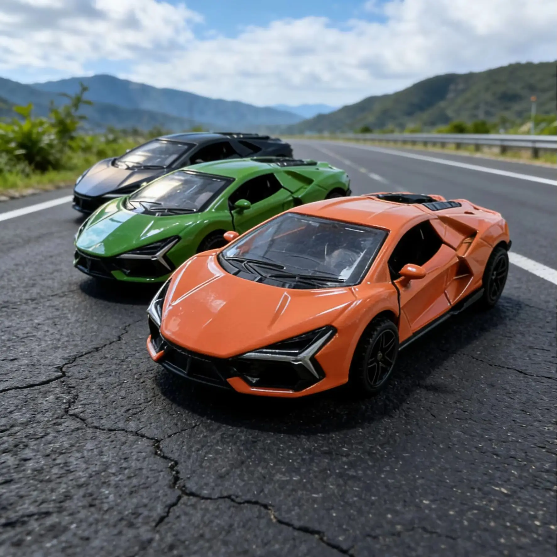 (Corrugated box) 1/43 scale, super sports car style toy car, powerful spring function, can open three doors. Metal casting. Boys