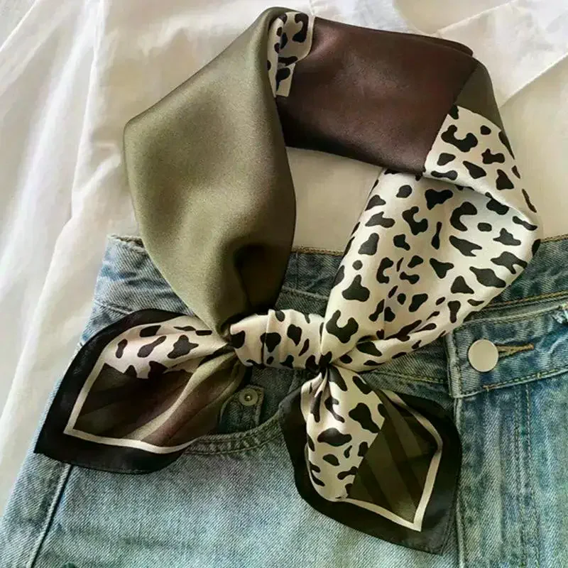 70*70cm Leopard Green Brown Scarf Women Simulated Silk Fresh Elegant Versatile Headwear Clothing Bags Square Scarf Gift