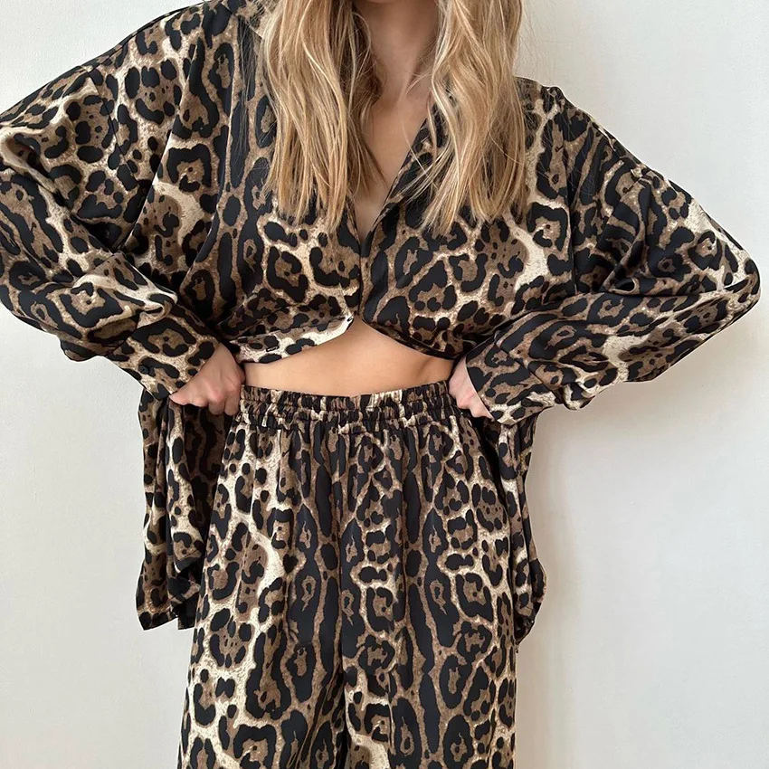 Fashion Leopard Print Home Pajama Sets For Women Imitated Silk Fabric Cardigan Loose Sleepwear Lapel Long Sleeve With Pants 2Pcs