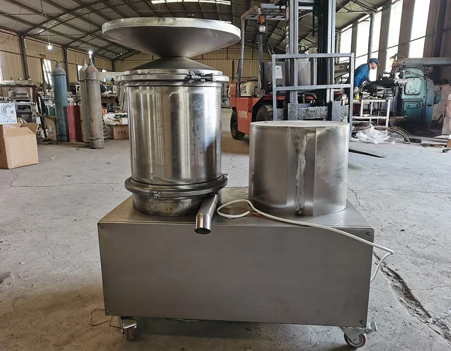 Small cost egg boiling breaking egg breaking separating egg cracking breaking machine