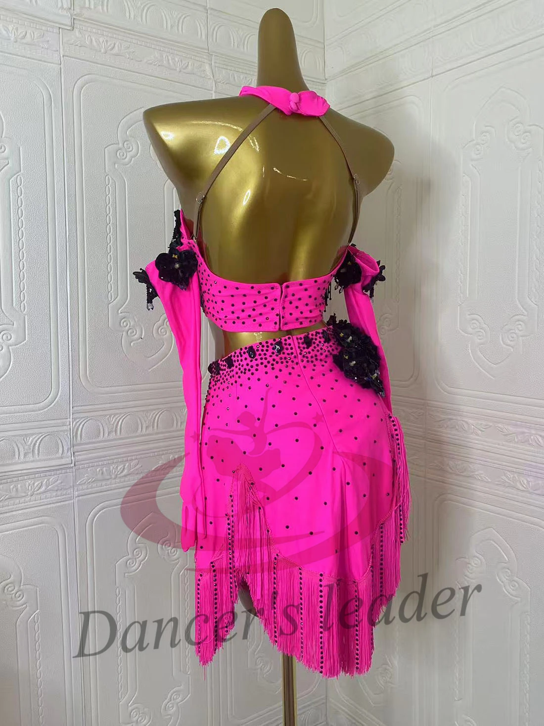 Sukienka do tańca latynoamerykańskiego AB Stone, damska, dla dorosłych i dzieci, ekskluzywna, szyta na miarę, w kolorze różowej czerwieni, z krzyżowym wzorem kwiatowym, czarna, do tańca pool, samba, na występy.