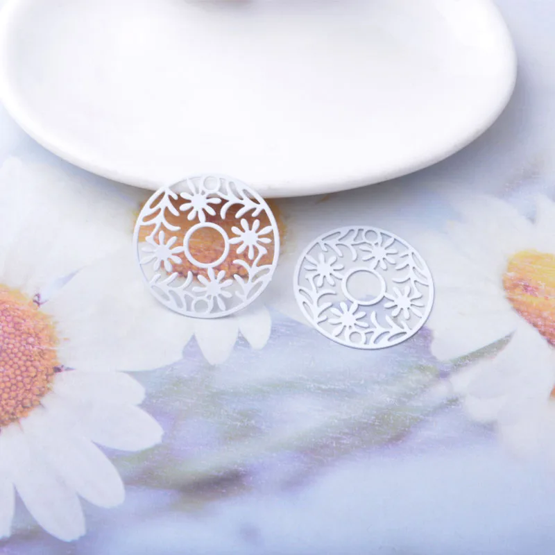30 Stück AB8784 28*28mm Messing Bemalte Runde Anhänger DIY Schmuck Ohrring Zubehör – Detail 10