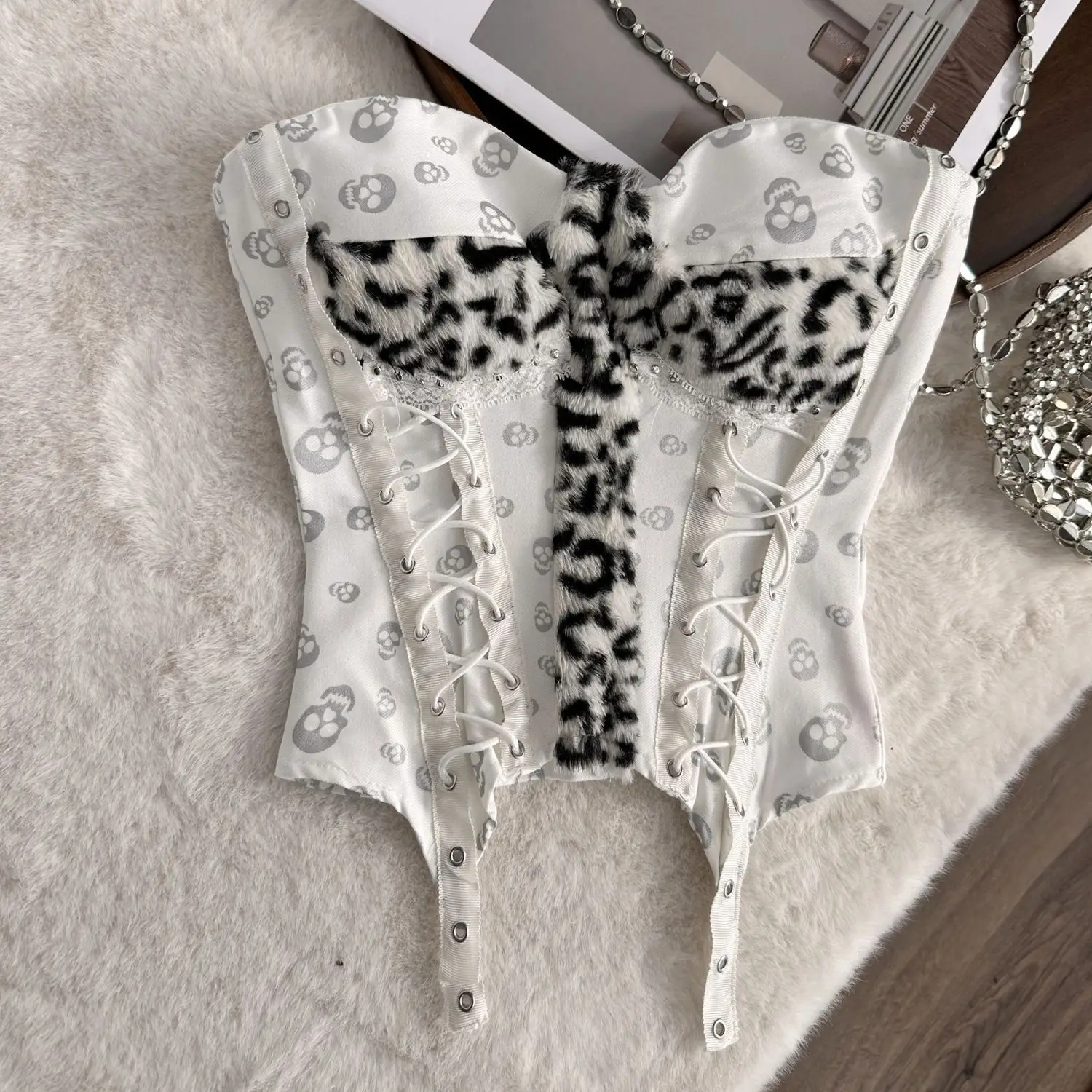 Damen Gothic Totenkopf-Print Trägerloses Korsett-Top mit flauschigem Leopardenmuster und Spitzenbesatz, doppelt geschnürt, schmal geschnittener Taillenformer, Alt Y2K Bustier