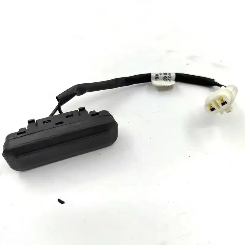 ПЕРЕКЛЮЧАТЕЛЬ БАГАЖНИКА (JINBEI KONECT F70 BRILLIANCE V3)