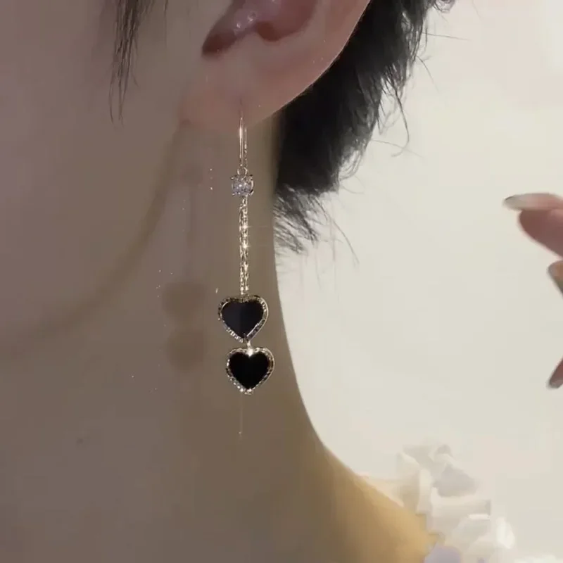 

Exquisite Black Heart Shaped Zircon Long Tassel Earrings for Women Elegant Luxury Ear Line Ladies Wedding Party Jewelry Gifts