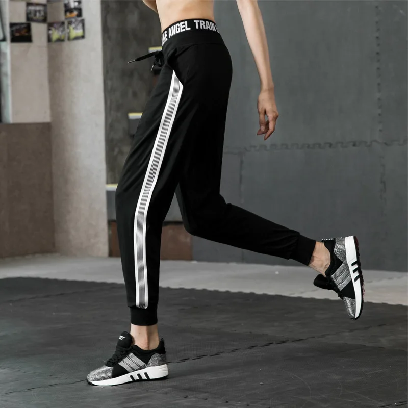 Women Drawstring Running Pants Sport Joggers Quick Dry Athletic Gym Fitness Sweatpants Straight Leg With Two Side Pockets Feet