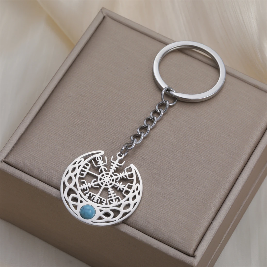 1pc Viking Compass Keychain for Women Men Hollow Crescent Symbol Keyring Stainless Steel Backpack Accessories Jewelry Gift