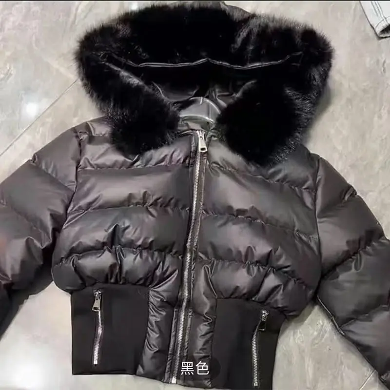 

Модная универсальная хлопковая одежда 2026 года: укороченная модель с утягивающим эффектом на талии, большим меховым воротником и дизайном в стиле Heavy Industry