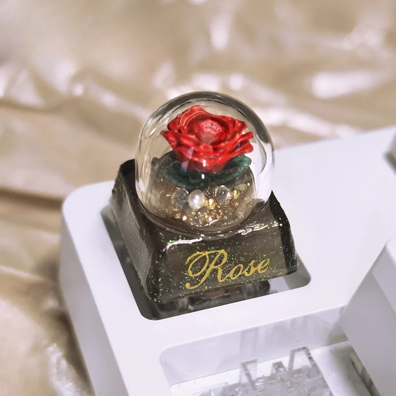 

Red Rose Keycaps Keycaps Single Transparent 3D Printing Cross Axis Resin Personalized Valentine's Day Customization