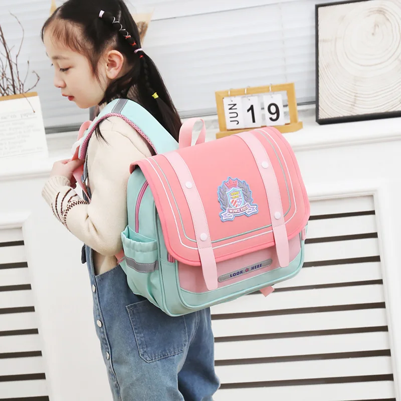 New Horizontal Version Children's Backpack Kindergarten Cartoon Large Capacity Schoolbags with Fashionable Contrast Color Bags