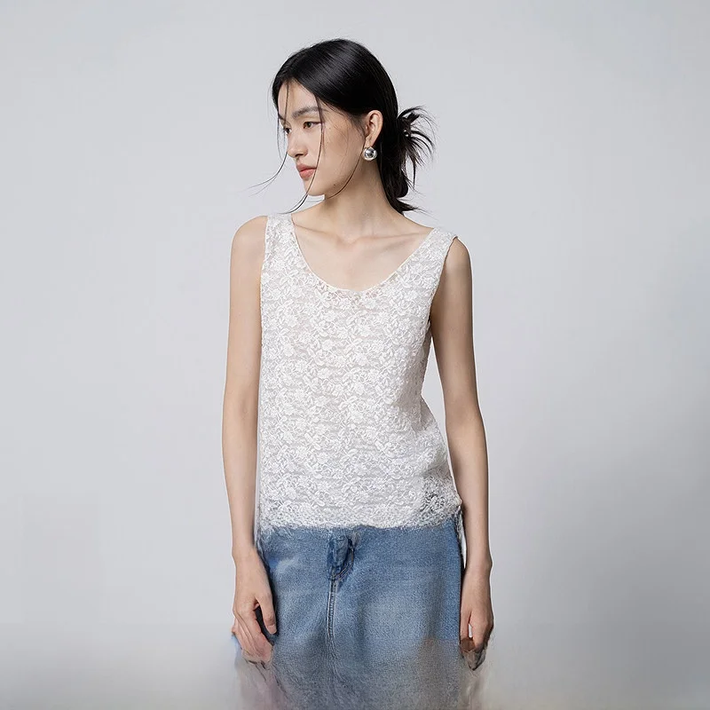 

Elegant Lace Floral Language Beige Cropped Tank Top with Ruffle Spring 2026 New Style U-Neck Cotton Blend Stretchy Vest