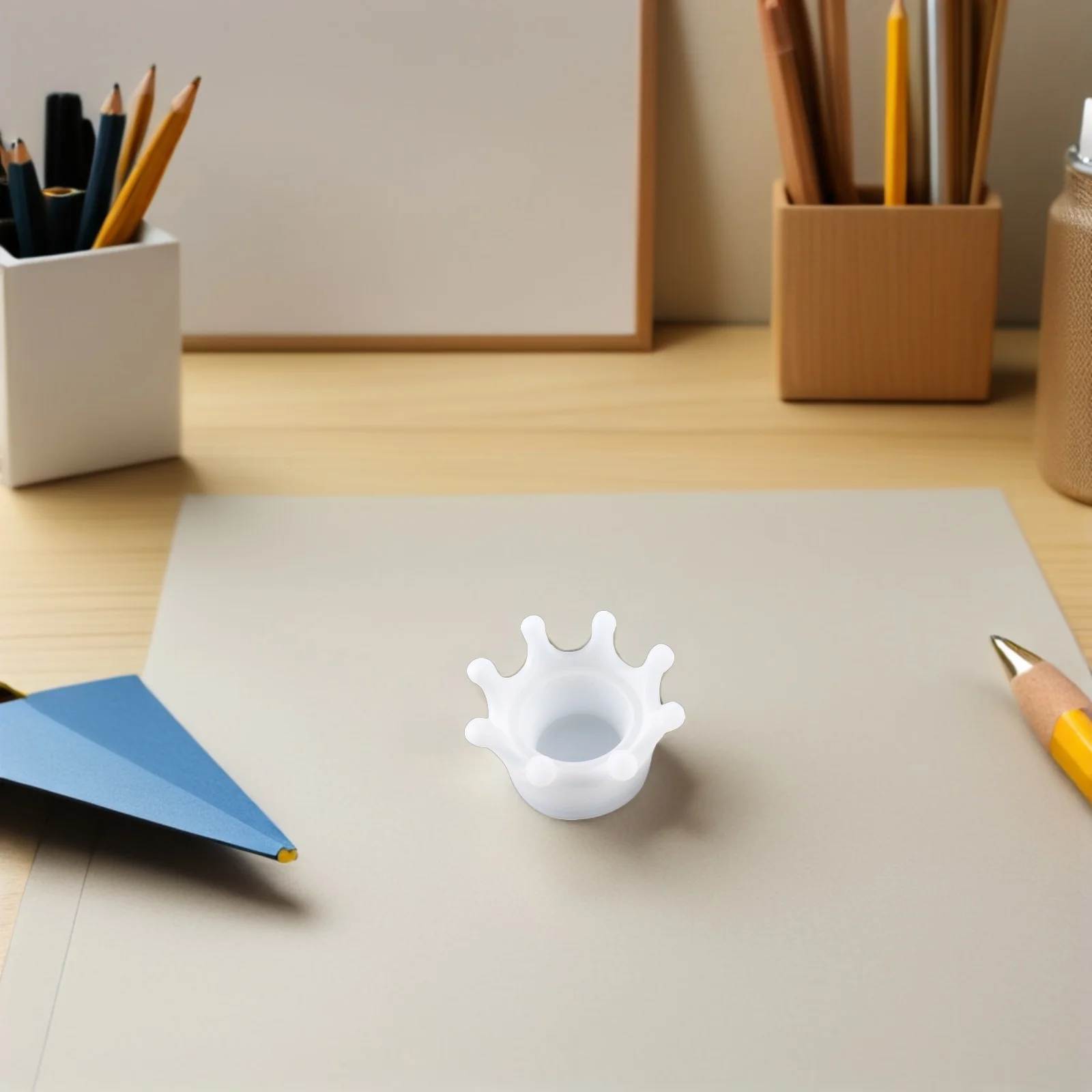 

DIY Crown Storage Box Silicone Mold Resin Casting Jewelry Mould Holder Container for Home Decor and Craft Projects