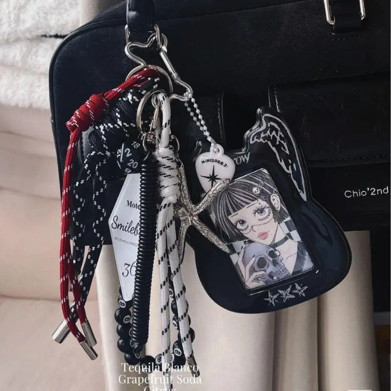 

Korean Guitar Black White Photocard Holder INS PVC Card Holder Bag Display Pendant DIY Card Protective Sleeve Card Cases