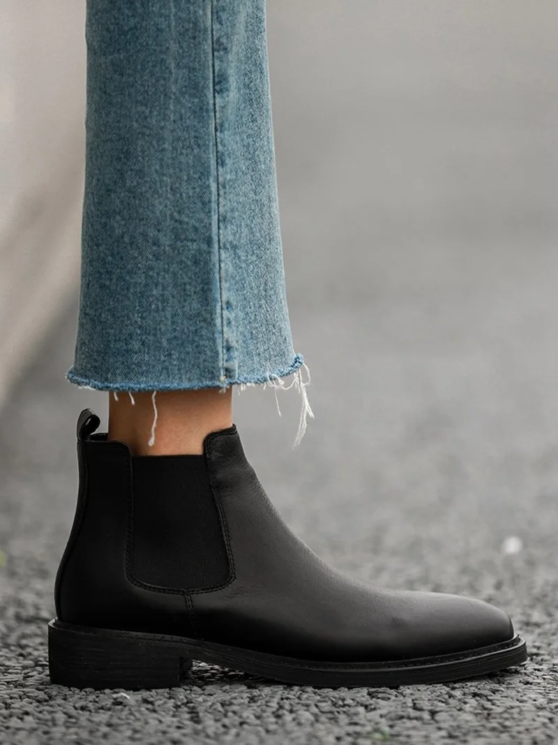 Women Chelsea Boots Basic Stylel Women Ankle Boots Autumn Winter Concise Cowhide Ladies Warm Shoes Slip On Classic Shoes