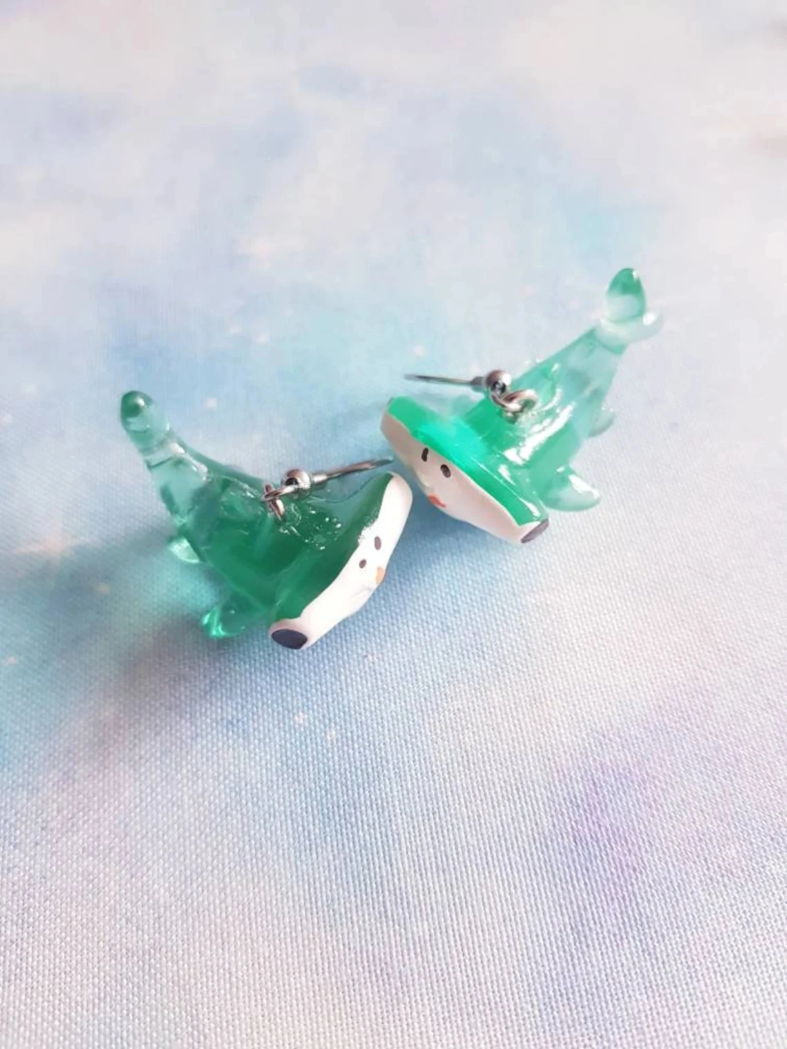 Happy Hammerhead Earrings Fashion sweet resin earrings cute2022