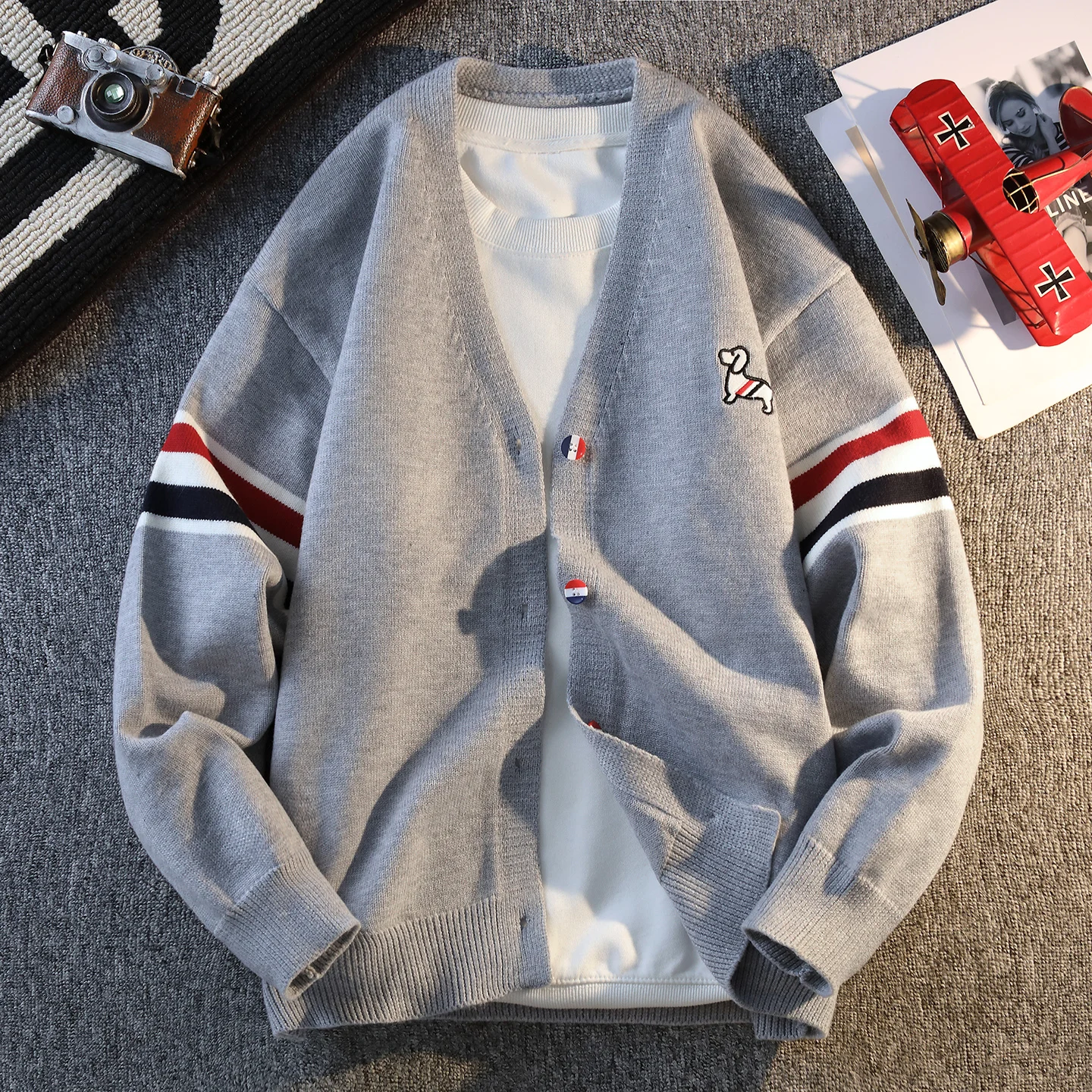 

Повседневный вязаный свитер-кардиган для мужчин в парном стиле, весенне-осенняя верхняя одежда, модный мужской трикотажный джемпер с V-образным вырезом и длинным рукавом