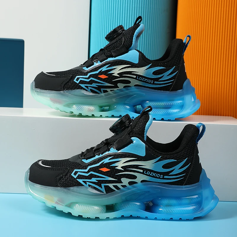 A pair of boys' sports shoes, with a comfortable and breathable upper, and a lightweight, slip-resistant and durable soleXBS-235