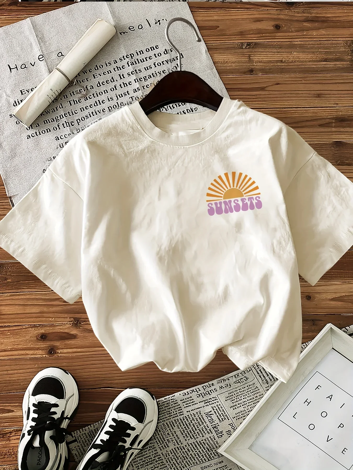 Forever Chasing Sunsets Printed T-Shirts Female Funny T Shirts Korean Fashion Graphic Casual Summer Tops Women Clothing
