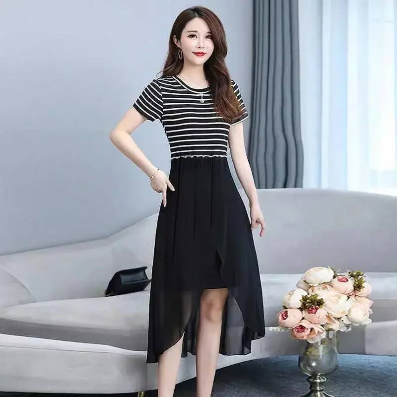 فستان متوسط الطول غير متماثل مخطط للنساء كاجوال فضفاض مناسب مع تصميم بحاشية شفافة ورقبة دائرية