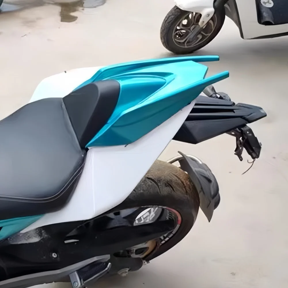 FOR 400NK/650NK Single-seat Hump Tail Cowl with Built-in Cushion Sponge Vibration-Free Comfortable Riding Sun-Proof Anti-aging