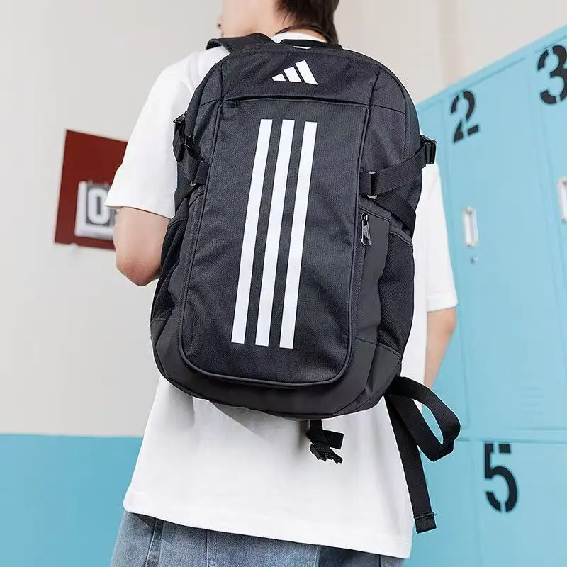 Adidas Large-Capacity Backpack, Lightweight and Portable, with Zipper Closure, Suitable for Training, Sports, and Casual Use, Classic Style, Unisex, Model Ip9878